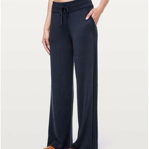 Lululemon In The Comfort Zone Pant Blue [8]